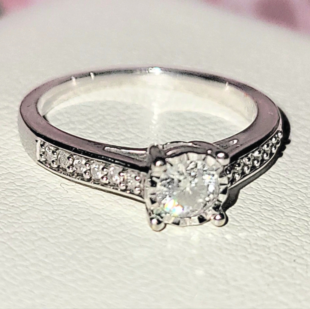 1/2 ct. T.W. 10K White Gold size 7 Engagement Ring